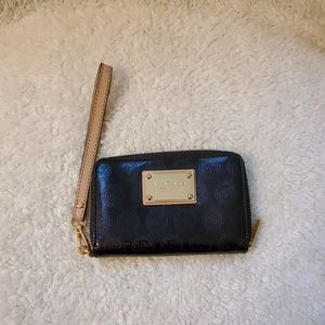 Michael Kors patent leather wristlet